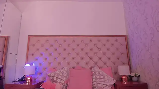 sweetabbey online show from October 23, 2025, 2:00 am