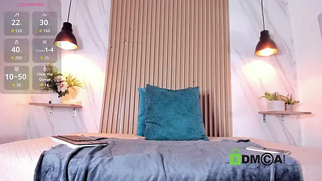 lia harper  online show from January 9, 2026, 7:15 pm