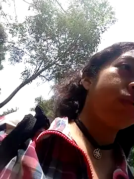 Syndel23 online show from April 17, 2026, 4:32 pm