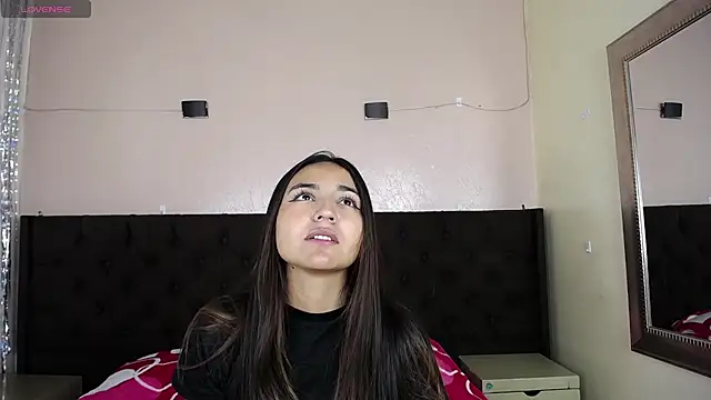 MeggannFoxx online show from September 17, 2025, 12:40 pm