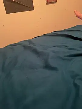 DilfSlut online show from May 3, 2026, 8:31 am