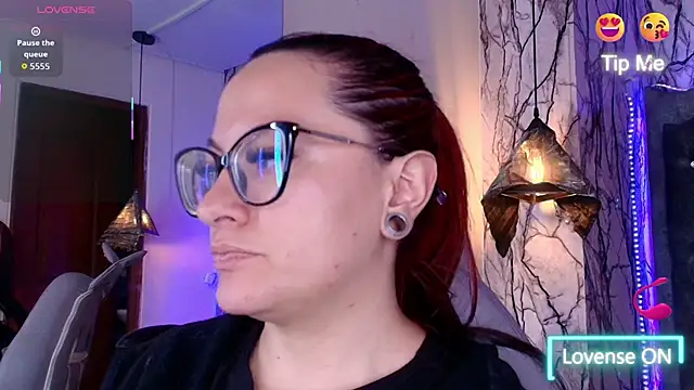 Zami Escobar of online show from April 6, 2026, 4:52 pm