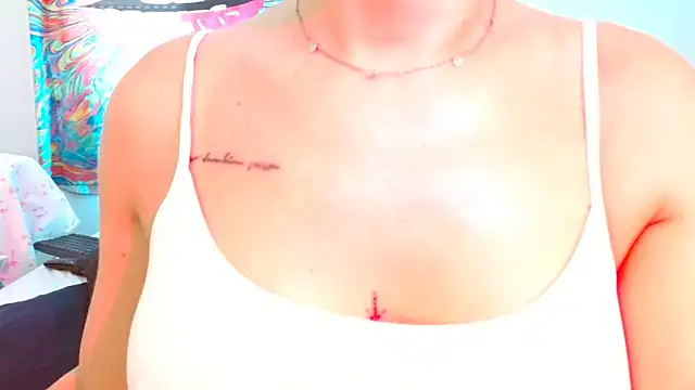 lilithxy online show from November 13, 2025, 4:06 pm