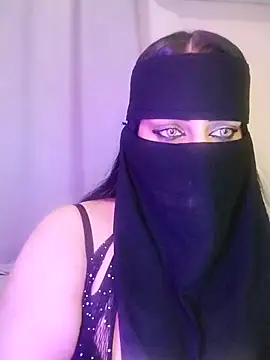 lilyan12 online show from September 19, 2025, 9:26 pm