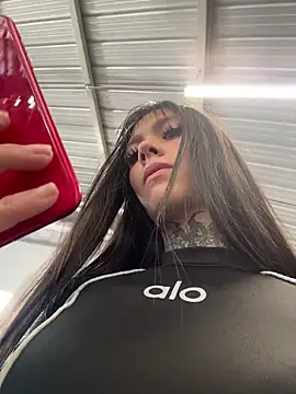 Snapshot of Miss-Jimena chatting on November 1, 2025, 9:17 pm Miss-Jimena online show from November 1, 2025, 9:17 pm