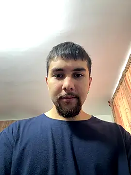 Diicaprio69 online show from November 4, 2025, 8:19 pm