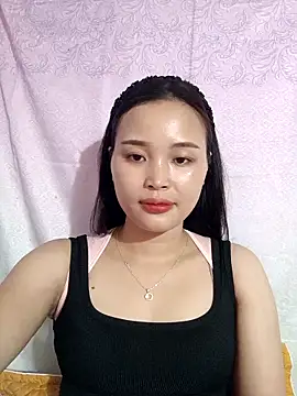 Lili lovely online show from October 9, 2025, 1:25 am