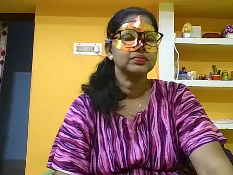 kavya1 online show from October 16, 2025, 1:45 pm