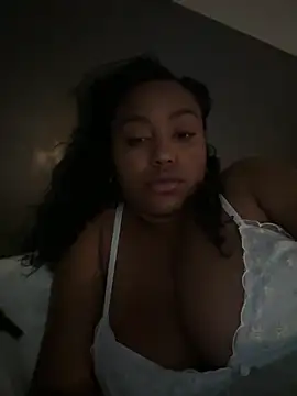 Snapshot of princesslivv chatting on June 22, 2026, 11:51 am princesslivv online show from June 22, 2026, 11:51 am
