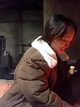 Fienjr online show from December 15, 2025, 12:53 pm