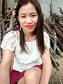 Snapshot of rubi_bae chatting on April 19, 2026, 1:16 am rubi bae online show from April 19, 2026, 1:16 am