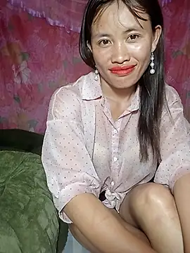 Snapshot of rubi_bae chatting on June 28, 2026, 12:27 am rubi bae online show from June 28, 2026, 12:27 am