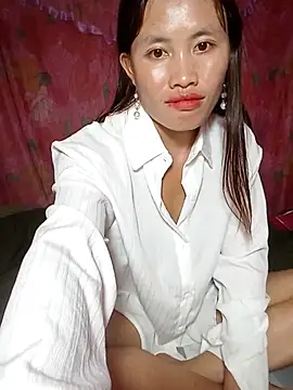 Snapshot of rubi_bae chatting on July 26, 2026, 12:34 pm rubi bae online show from July 26, 2026, 12:34 pm