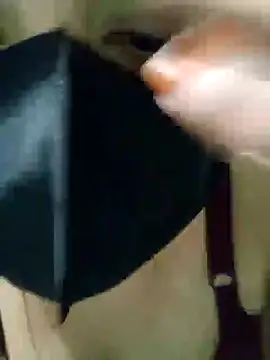 Nova Akter07 online show from October 23, 2025, 2:33 am