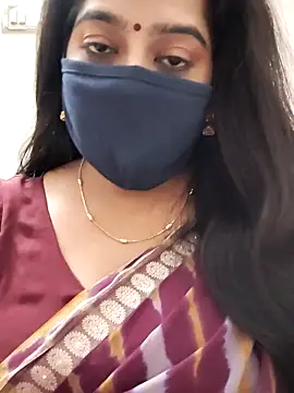 Snapshot of saritha29 chatting on July 1, 2026, 4:51 pm saritha29 online show from July 1, 2026, 4:51 pm
