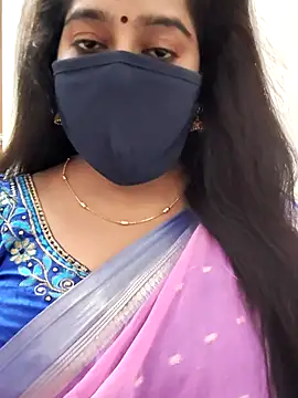 Snapshot of saritha29 chatting on July 13, 2026, 10:40 am saritha29 online show from July 13, 2026, 10:40 am