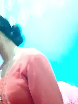 Pahadi couple online show from October 8, 2025, 3:42 pm