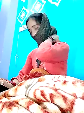 Pahadi couple online show from October 27, 2025, 9:19 pm