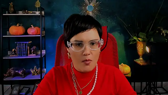 LauraDavidsons online show from October 31, 2025, 4:30 pm