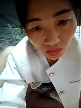 Snapshot of Georgia_here chatting on October 6, 2025, 1:03 am Georgia here online show from October 6, 2025, 1:03 am