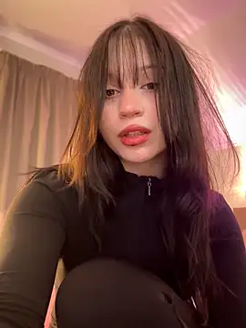 YourLittleDevil online show from October 8, 2025, 1:20 pm