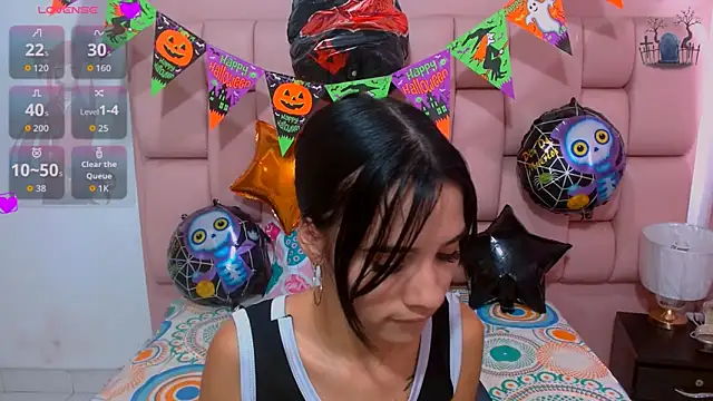 vanesa19  online show from November 1, 2025, 1:57 pm