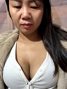 Binjt online show from November 2, 2025, 10:56 pm