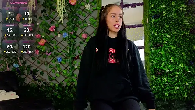 baby nyco online show from October 12, 2025, 4:50 pm