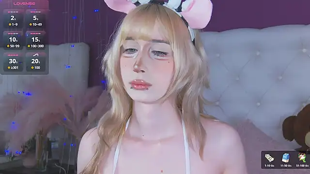 cutetomie online show from March 29, 2026, 9:04 pm