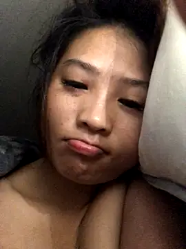 LiLy-0477 online show from September 8, 2025, 6:40 pm