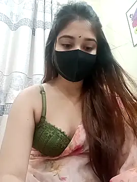 midnightmuse-03 online show from September 28, 2025, 2:44 pm