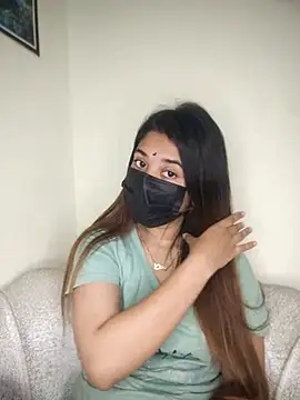 midnightmuse-03 online show from March 6, 2026, 6:04 pm