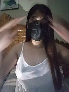 midnightmuse-03 online show from June 20, 2026, 5:49 pm
