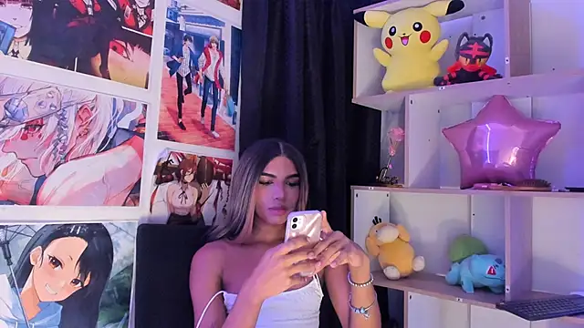 VeronicaSaenzx online show from October 15, 2025, 2:50 pm