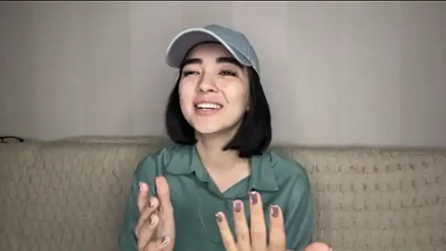 TAG MIGGI online show from October 30, 2025, 4:08 pm