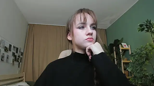 Jamie Chung online show from December 5, 2025, 1:03 am