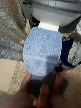 Frnlove521 online show from September 14, 2025, 7:18 am