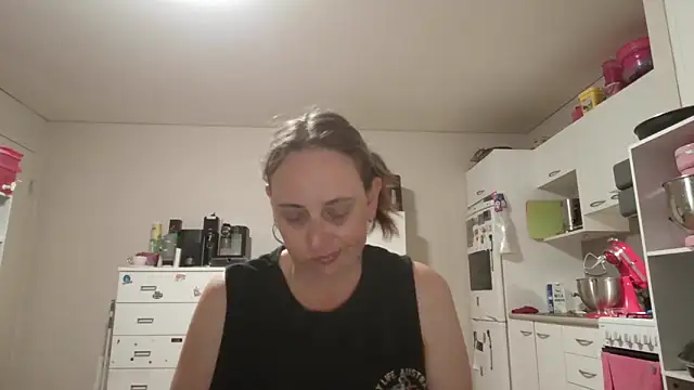 TheSilentCrown online show from September 19, 2025, 11:16 pm