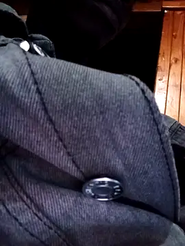 Snapshot of phumlanisanka chatting on November 17, 2025, 5:19 pm phumlanisanka online show from November 17, 2025, 5:19 pm