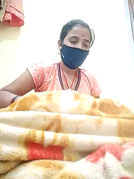 malteejat online show from November 8, 2025, 4:07 pm