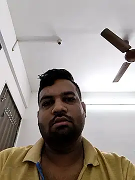 vinay smalldick online show from December 2, 2025, 1:00 am