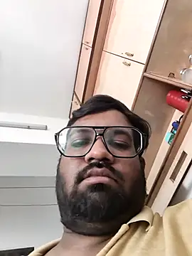 vinay smalldick online show from March 21, 2026, 9:25 am