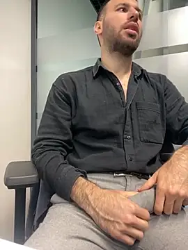 speddy34 online show from October 2, 2025, 6:09 am