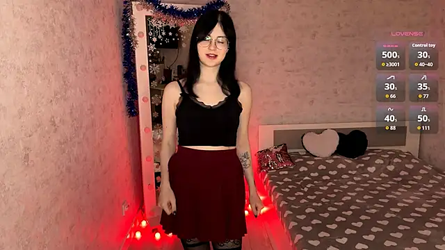 FakeLamb online show from January 12, 2026, 9:20 pm