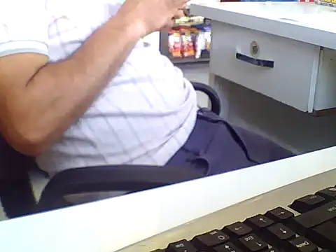 AMCIKSEVER42 online show from November 8, 2025, 9:31 am