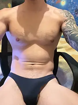 fronkie9384 online show from October 19, 2025, 8:20 pm