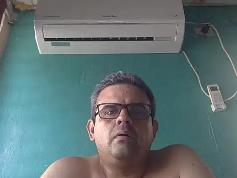 Katracho6969 online show from December 4, 2025, 7:44 pm