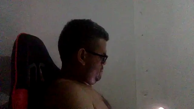 Snapshot of Katracho6969 chatting on July 13, 2026, 5:21 am Katracho6969 online show from July 13, 2026, 5:21 am