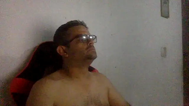 Snapshot of Katracho6969 chatting on July 20, 2026, 12:47 am Katracho6969 online show from July 20, 2026, 12:47 am