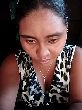 Snapshot of Lucy-Ferr chatting on September 23, 2025, 7:50 pm Lucy-Ferr online show from September 23, 2025, 7:50 pm